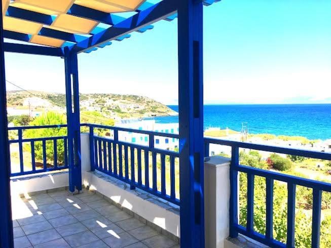 Evangelia House Sea View Apartments Agia Pelagia  Экстерьер фото